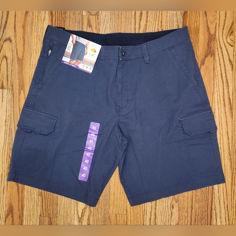New W/tags, Men's Navy Cargo Shorts, Copper & Oak, Size: 40